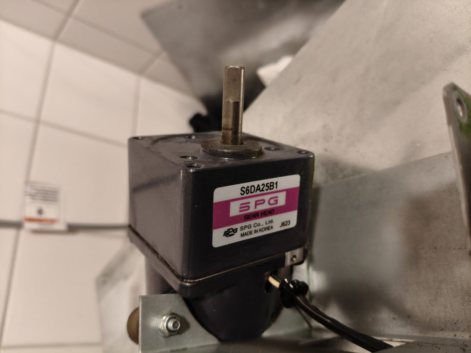 Enervent Pingvin 85E lämmönvaihtimen vaihteisto S6DA25B1
