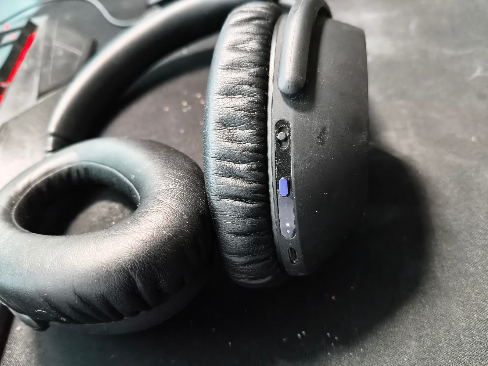 Sony EPOS BT headset kuulokemikrofoni setti aktiivisella melunvaimennuksella
