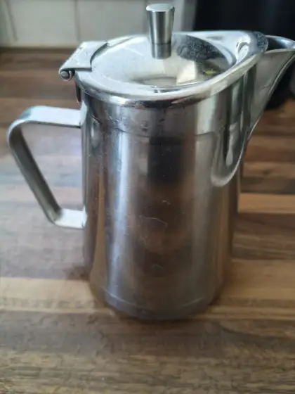 Hallins rosteri kerma/kastikekannu 0.5L